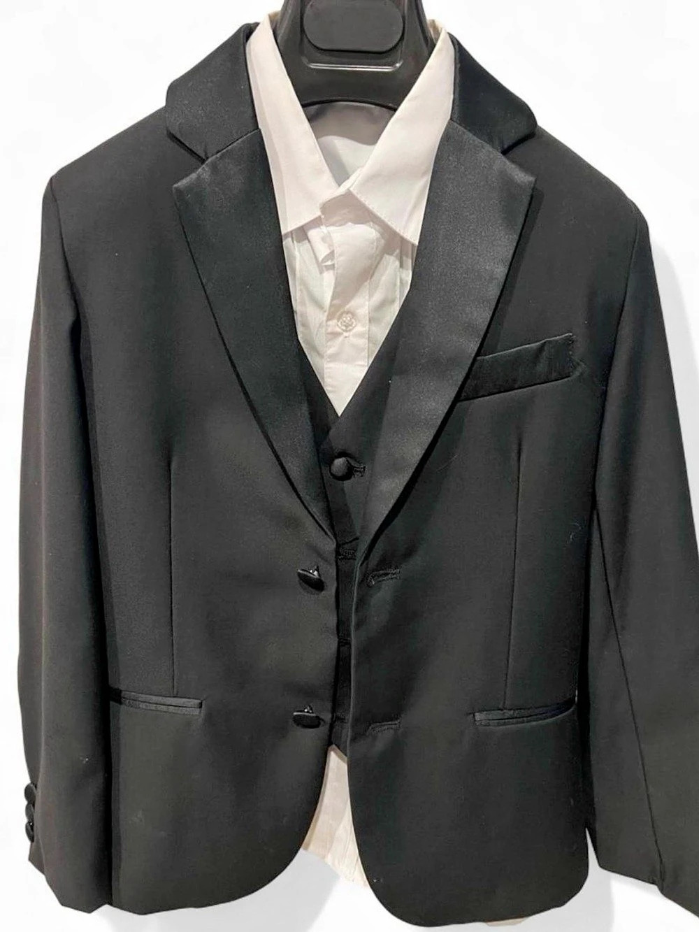 Peanut Butter Collection Boys Black 4 Piece Tuxedo Suit Set Size 8